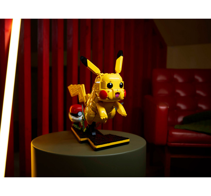 Конструктор LEGO Pokémon Pikachu & Poke Ball (72152)